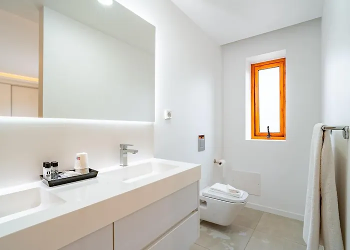 Vilaugusto Βίλα *