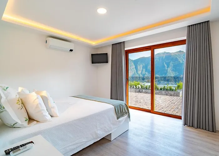 Vilaugusto Βίλα *